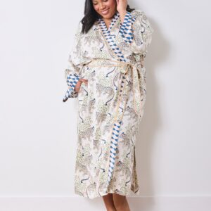Bagheera - Eco Satin Robe - Wedding Cake