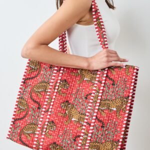 Bagheera - The Traveler Tote - Scarlet