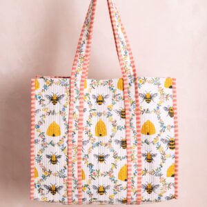 Sweet Bee - The Traveler Tote - Cream