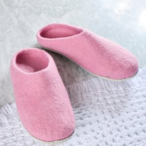 Light Pink - Organic Merino Wool Slippers - Fuzzy Cove